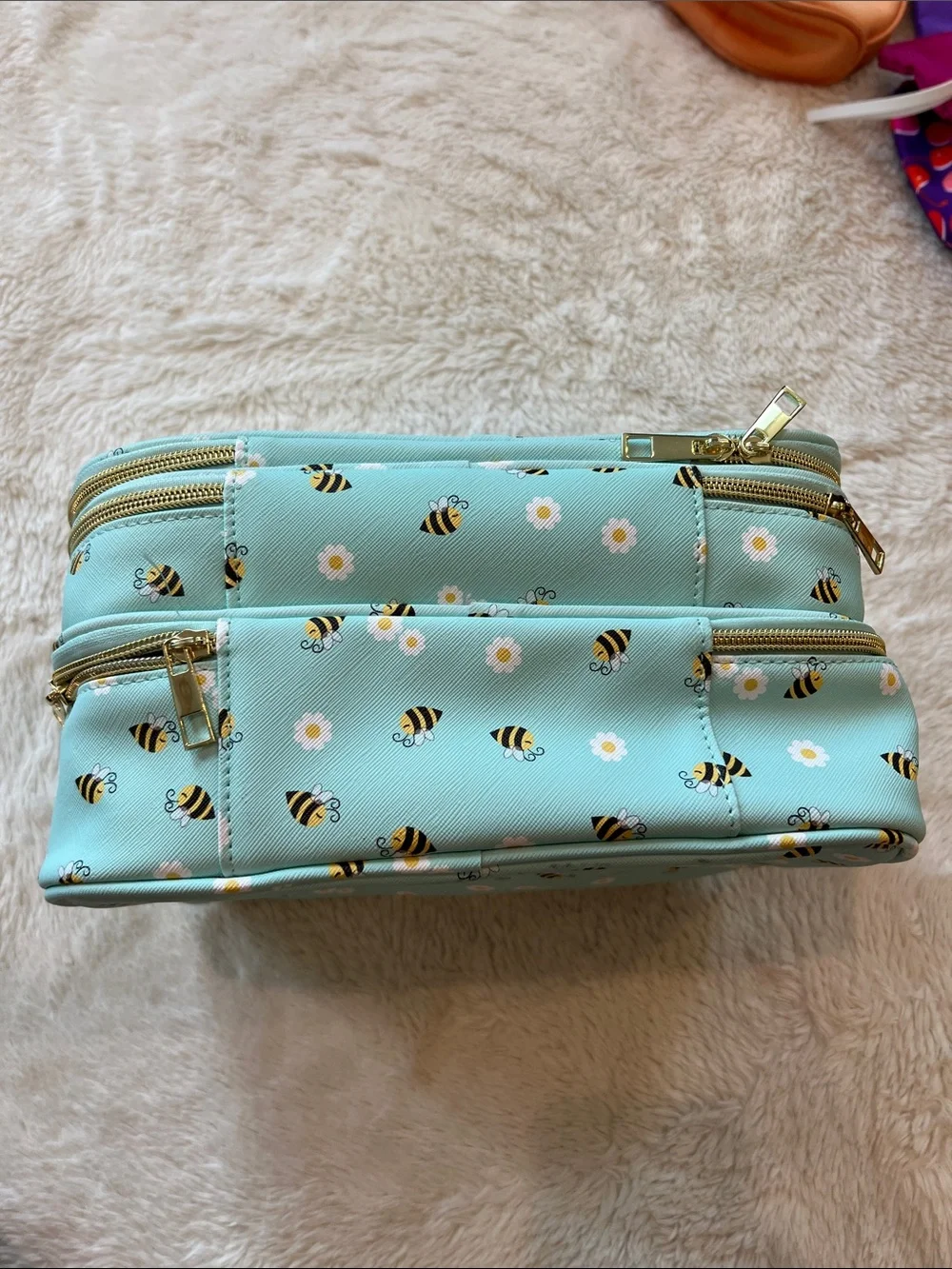 Lot of Elizabeth Arden, Clinique , Estée Lauder misc makeup bags